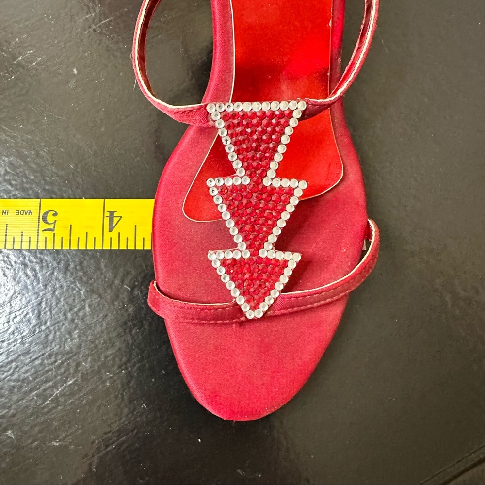 Vintage Bentley Chic Red Embellished Heels - Picture 16 of 16